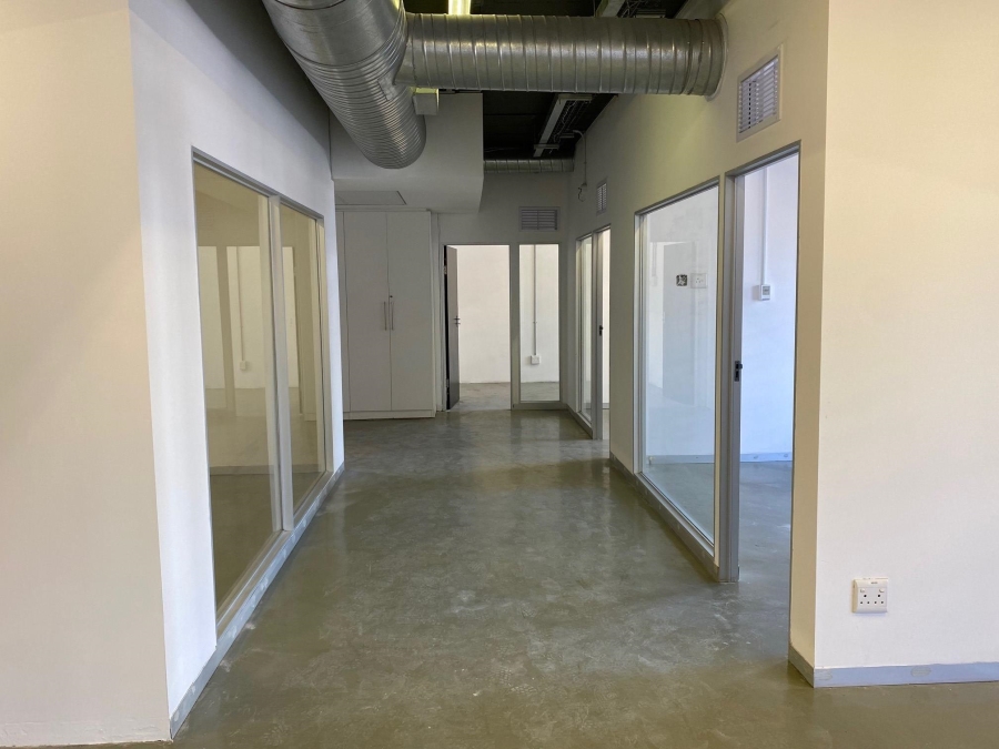 To Let commercial Property for Rent in De Waterkant Western Cape